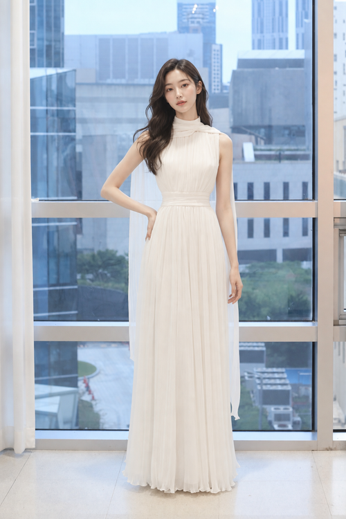 LÉA Pleats Dress
